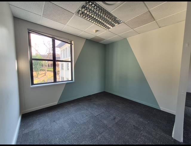 1,312M² OFFICE TO LET IN SANDTON CENTRAL